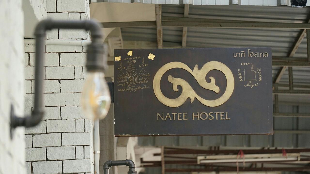 Natee Hostel Bangkok Buitenkant foto